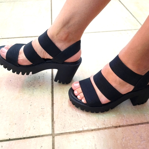 Madden girl chunky heels - Picture 5 of 7